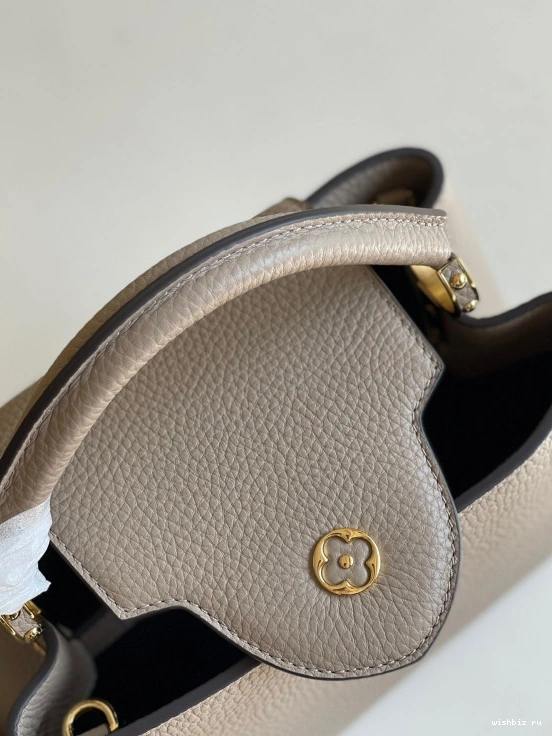 WIS LOUIS BB VUITTON CAPUCINES 1009